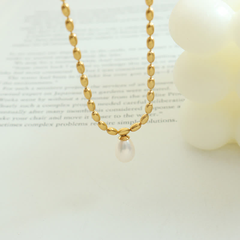 Collana con ciondolo di perle e perle della pace