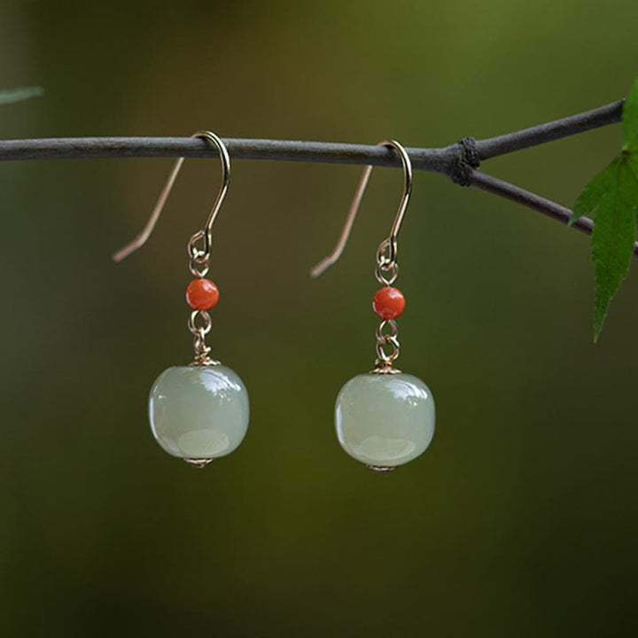 Orecchini pendenti con ciondolo a forma di goccia Buddha Stones in argento sterling 925 placcato oro 14K, giada di Hetian, agata rossa e portafortuna