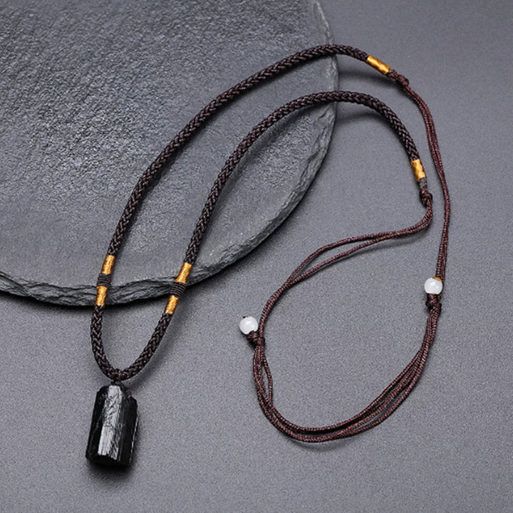 Collana con ciondolo in corda positiva con tormalina nera naturale Buddha Stones