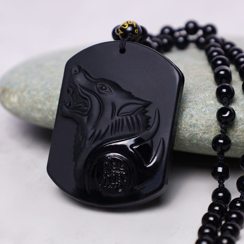 Collana con ciondolo di purificazione del lupo in pietra di ossidiana nera Buddha Stones