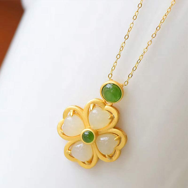 Collana con ciondolo a forma di quadrifoglio fortunato in argento sterling 925 Buddha Stones, giada e prosperità