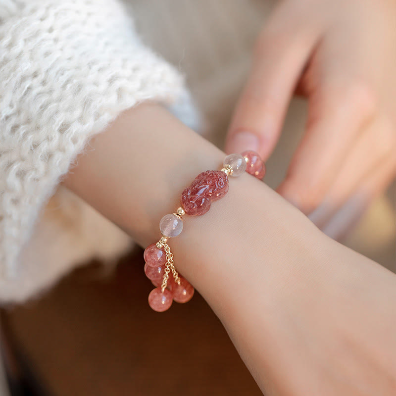 Buddha Stones Natural Strawberry Quartz Moonstone Braccialetto di guarigione dell'amore PiXiu