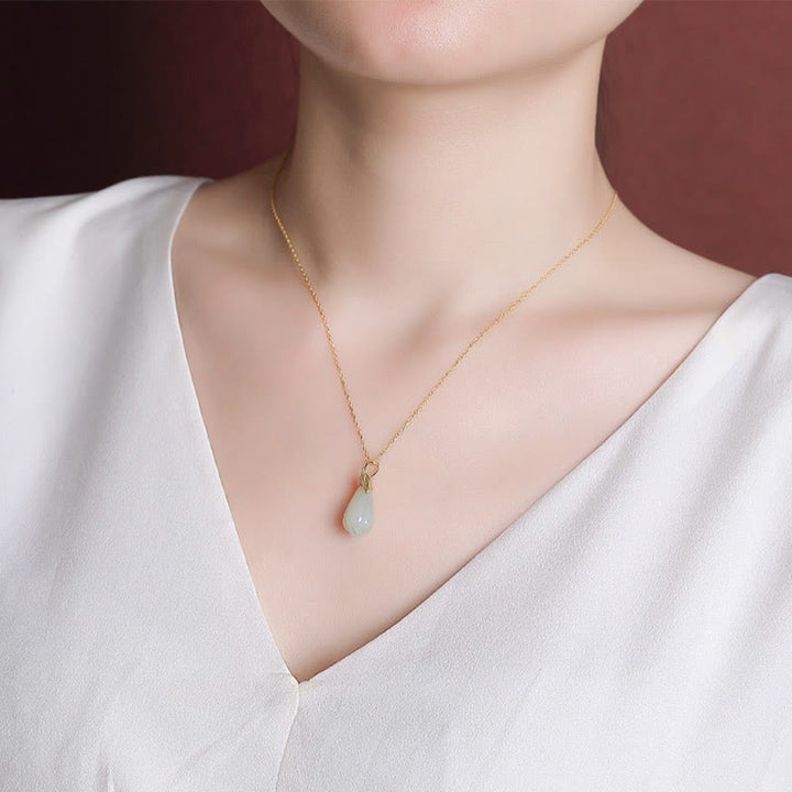 Collana con Buddha Stones in giada Hetian naturale, ciondolo con fiore di magnolia, ciondolo in argento sterling 925 placcato oro