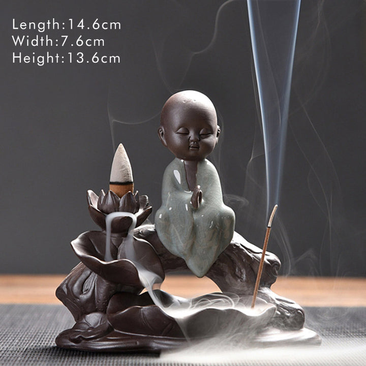 Buddha Stones Piccolo Monaco Ceramica Loto Benedizione Bruciatore Incenso Decorazione