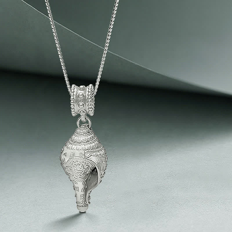 Collana con ciondolo portafortuna in conchiglia Shankha in argento sterling 999
