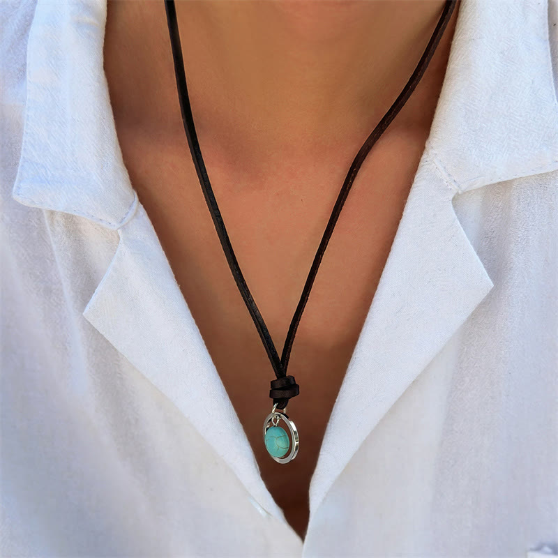 Collana con ciondolo in pietra turchese rotonda con pietre Buddha Stones e forza di protezione