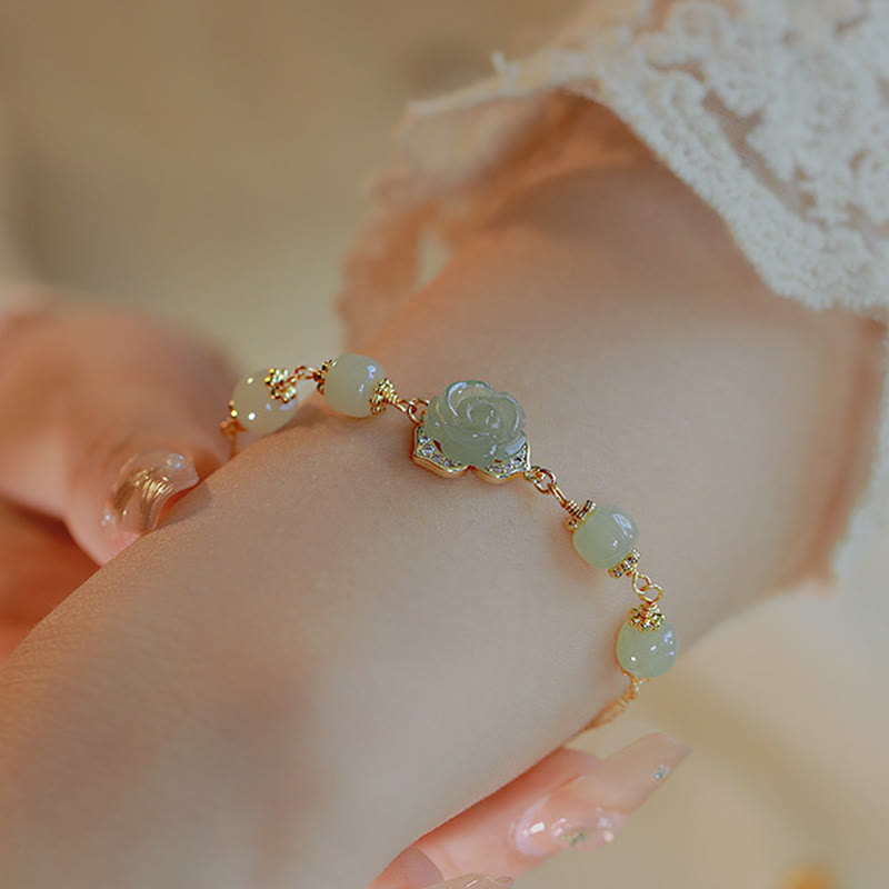 Bracciale con catena portafortuna in giada Hetian placcata in oro 14K con fiore rosa Buddha Stones