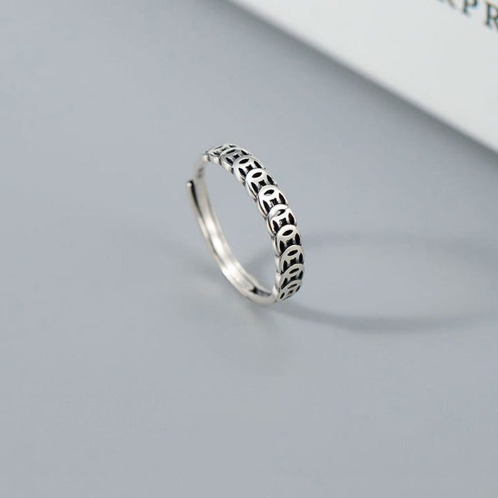 Anello regolabile portafortuna con design moneta in rame vintage
