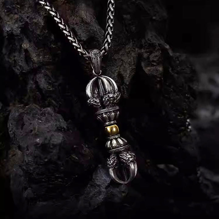Collana con ciondolo Buddha Stones Tibetan Dorje Vajra Design Wealth