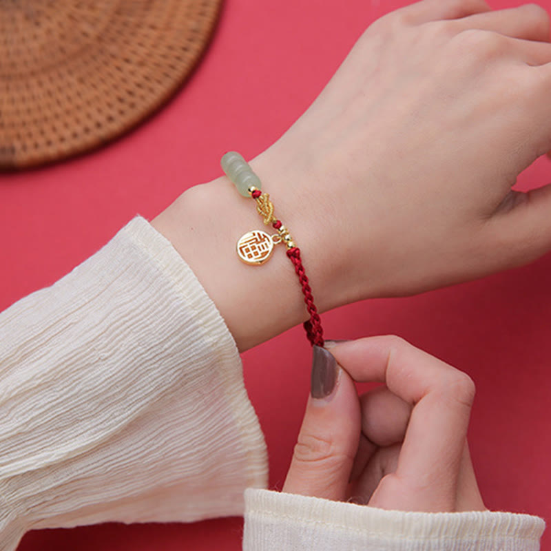 Braccialetto con corda rossa con ciondolo a forma di carattere Fu, con perline di giada lavorate a mano Buddha Stones