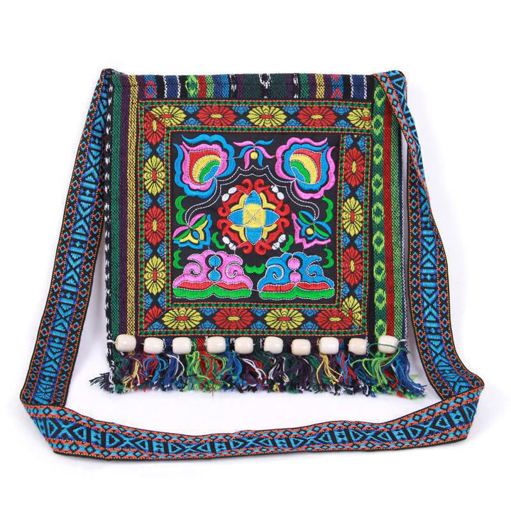 Borsa a tracolla in tela di camelia ricamata a mano tibetana