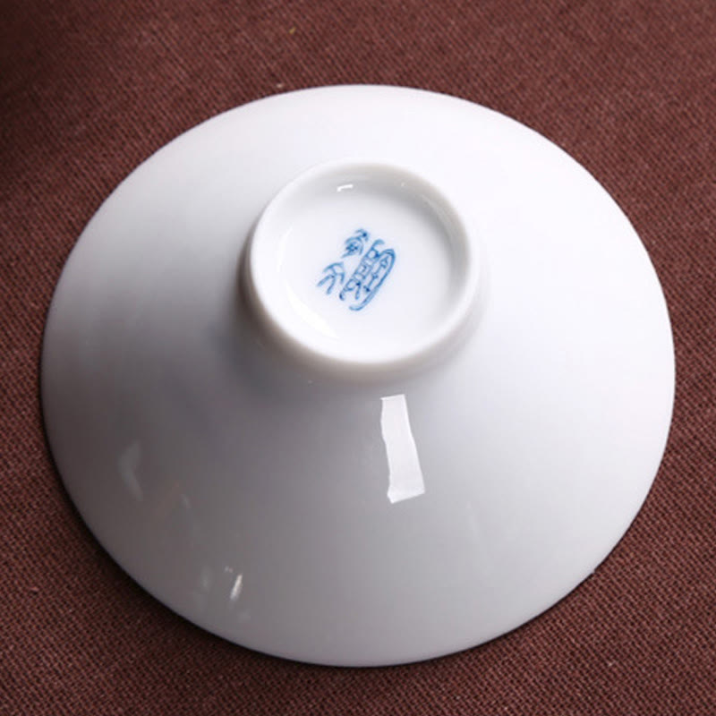 Buddha Stones Jingdezhen blu e bianco porcellana Koi Fish tazza da tè in ceramica Kung Fu tazze da tè