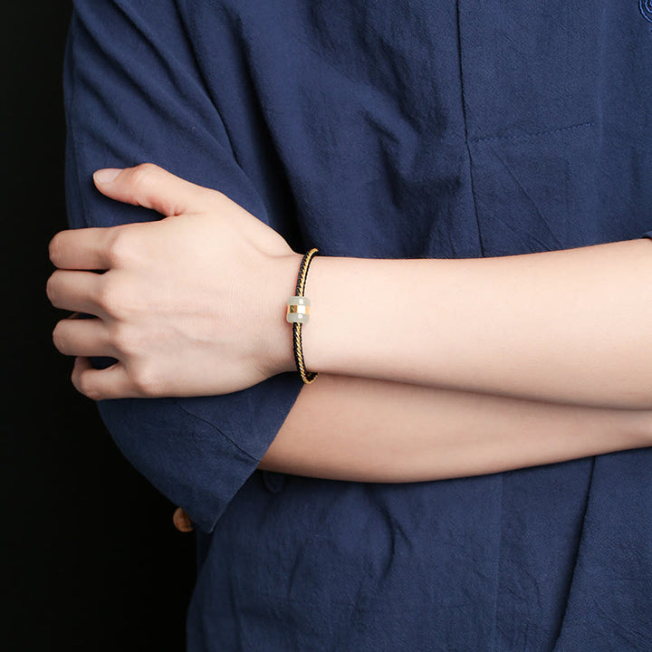 Bracciale intrecciato con carattere Om Mani Padme Hum Fu in giada bianca Hetian con Buddha Stones in oro 999
