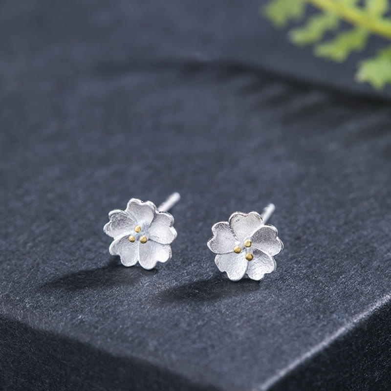 Orecchini a bottone Buddha Stones in argento sterling 925 con fiori di ciliegio e motivo floreale calmo