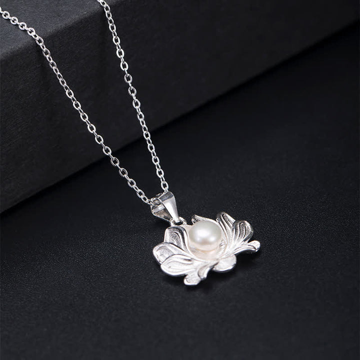 Collana con ciondolo a forma di fiore di loto in argento sterling 925 con Buddha Stones e perle - image 6