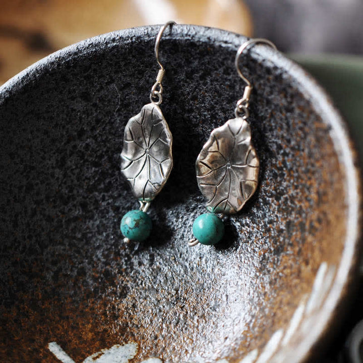 Orecchini pendenti con protezione a forma di foglia di loto turchese in argento sterling 925 Buddha Stones