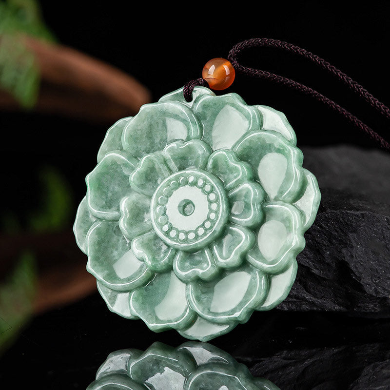 Collana con ciondolo in giada con motivo a loto Buddha Stones, motivo a loto, fortuna e prosperità