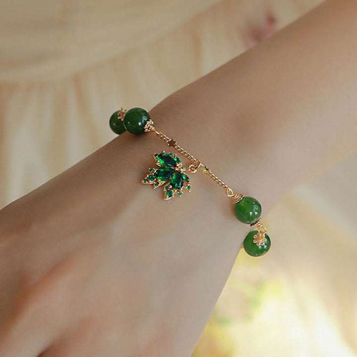 Bracciale Buddha Stones placcato oro 14k calcedonio verde foglia d'acero coraggio forza