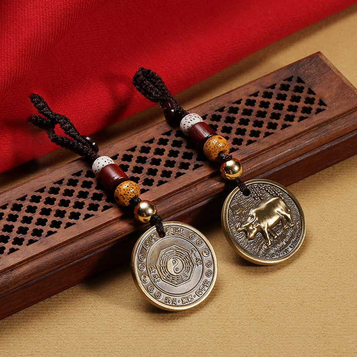 Portachiavi con decorazione in rame con zodiaco cinese e fortuna - image 1