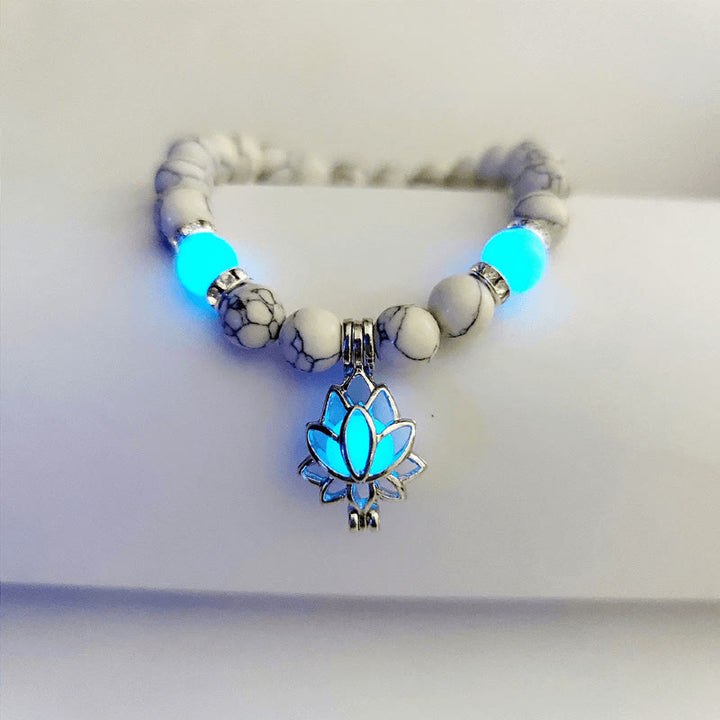 Braccialetto di protezione con perline luminose in pietra luminosa turchese tibetano Buddha Stones
