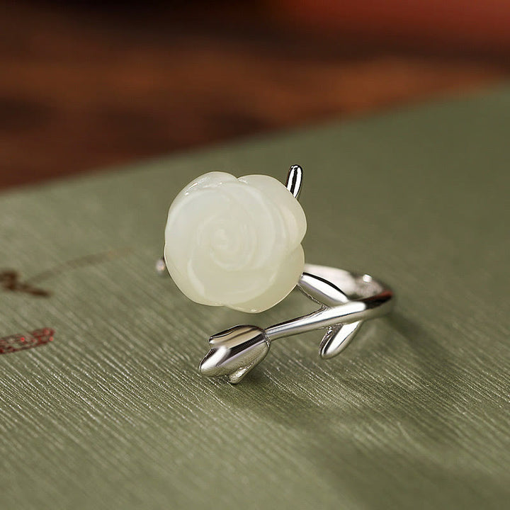 Anello della felicità in giada bianca Hetian con fiore rosa in argento sterling 925 placcato oro Buddha Stones