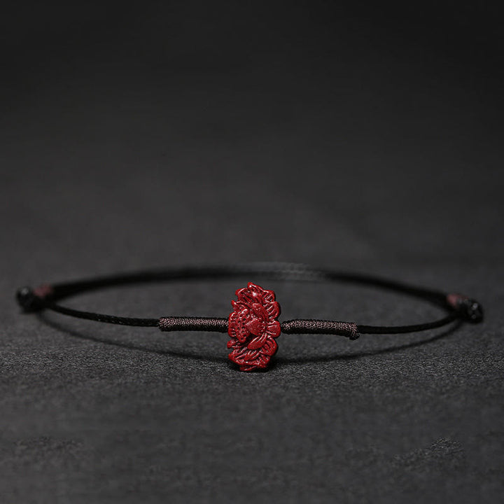 Braccialetto intrecciato con benedizione di Buddha Stones , fatto a mano, con fiore di prugna, quadrifoglio, PiXiu, loto, pesce koi, cinabro