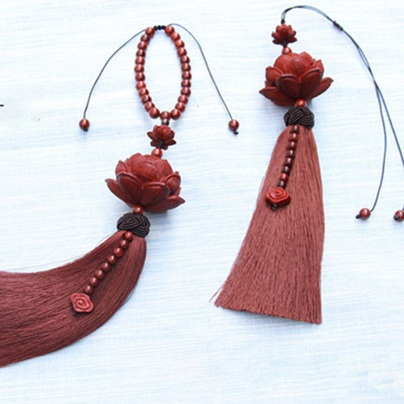 Buddha Stones Tibetano Piccola Foglia Sandalo Rosso Loto Fortuna Protezione Nappa Decorazione