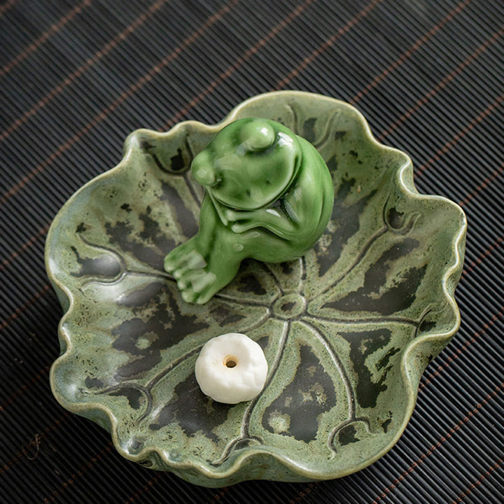 Buddha Stones Foglia Meditazione Rana Modello Guarigione Ceramica Bruciatore Incenso Decorazione