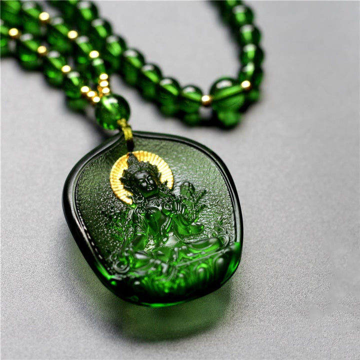 Buddha Stones Ciondolo della collana di protezione del cristallo Liuli placcato oro del Buddha di Tara verde tibetano - Tara verde - Versione Luce del Buddha - image 2
