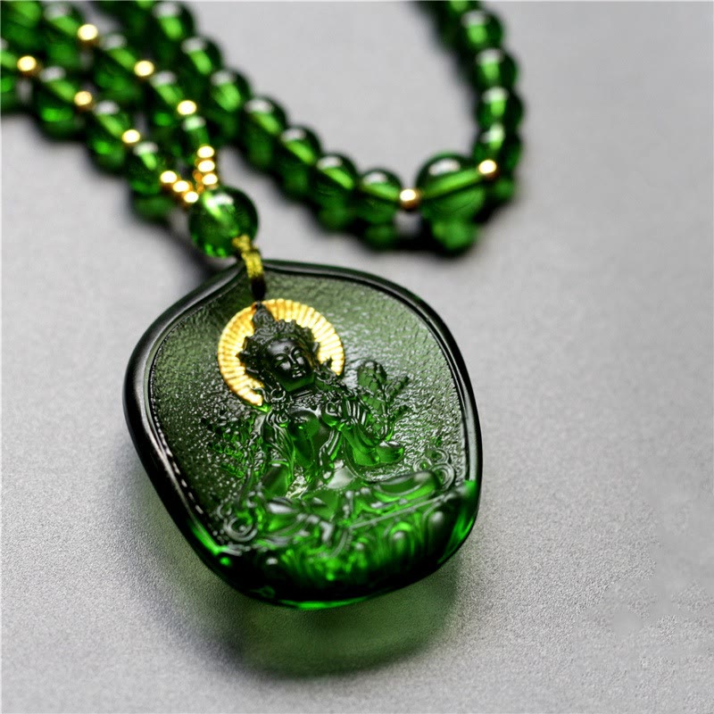 Buddha Stones Ciondolo della collana di protezione del cristallo Liuli placcato oro del Buddha di Tara verde tibetano - Tara verde - Versione Luce del Buddha - image 1