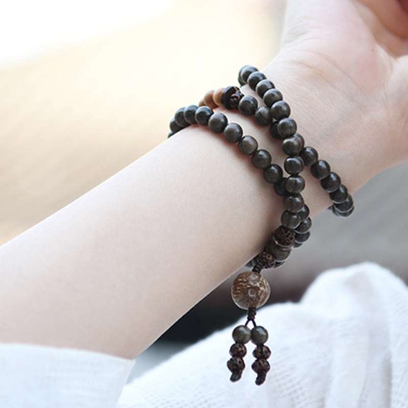 Bracciale Mala con ciondolo di protezione in legno di sandalo tibetano Buddha Stones - Bracciale a triplo giro (17 cm) - 10 mm - image 6