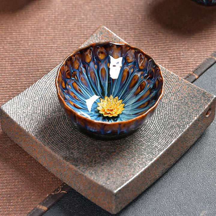 Buddha Stones Lotus Pavone Drago Fenice Koi Pesce Tazza da tè in ceramica Tazze da tè intarsiate 120ml