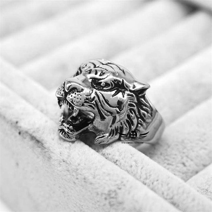 Anello da motociclista punk rock con testa di tigre in titanio e acciaio da uomo