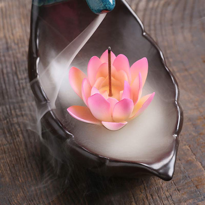 Buddha Stones Piccolo Cervo Ceramica Loto Meditazione Bruciatore Incenso Decorazione