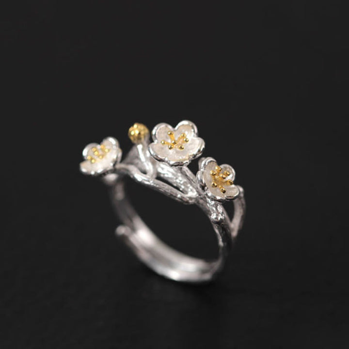 Orecchini Buddha Stones in argento sterling 925 con fiori di prugna e benedizione floreale