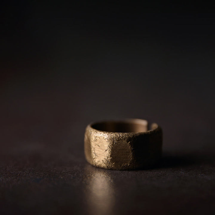 Anello di ricchezza tibetano in ottone e rame satinato dal design semplice