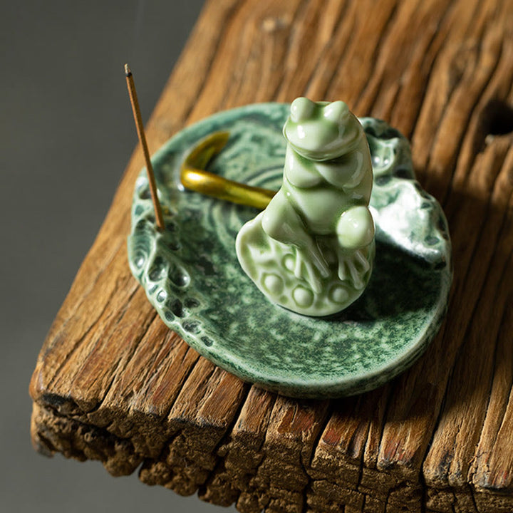 Buddha Stones Foglia Meditazione Rana Modello Guarigione Ceramica Bruciatore Incenso Decorazione