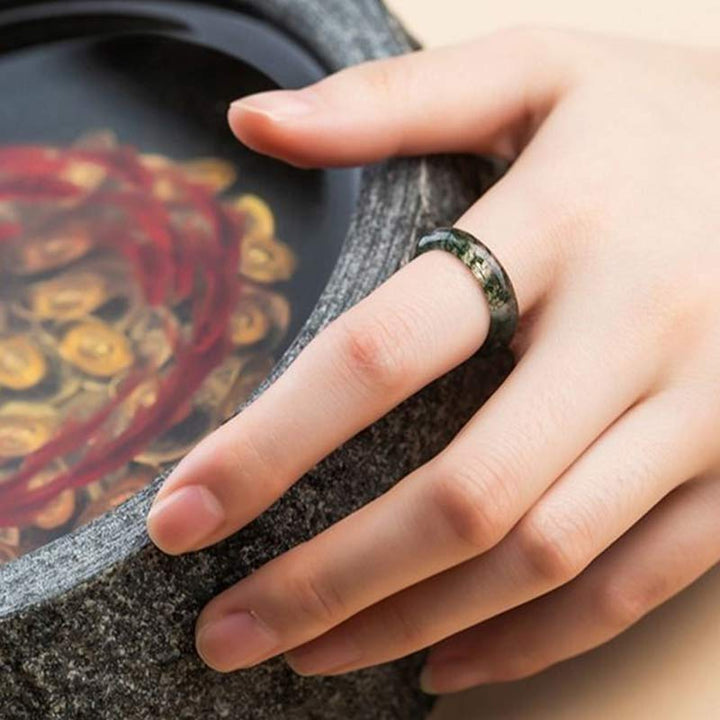Anello di equilibrio curativo in agata muschiata Buddha Stones
