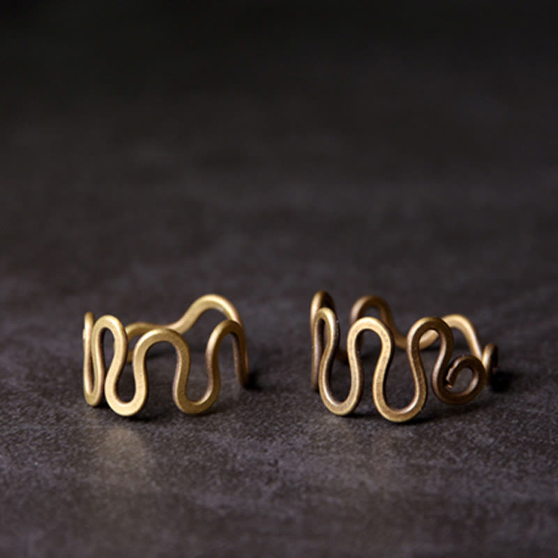 Anello regolabile in rame con design curvo in ottone semplice Buddha Stones, fortuna e ricchezza