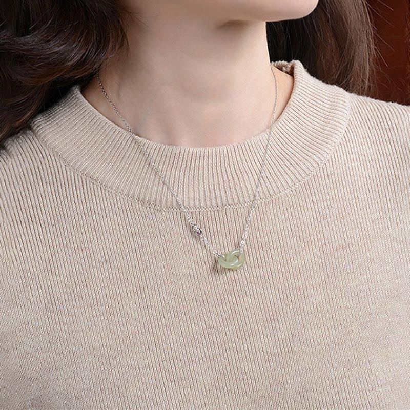 Collana con ciondolo a forma di catena con ciondolo rotondo in argento sterling 925 con Buddha Stones e giada fortunata e prospera