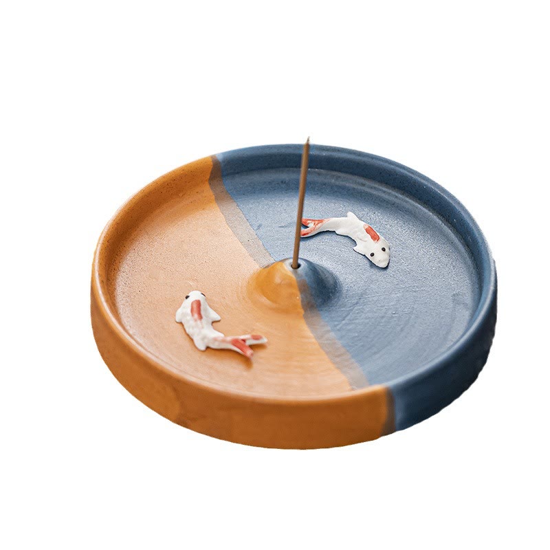 Buddha Stones Modello di pesce Koi Decorazione per bruciatore di incenso in ceramica con guarigione spirituale