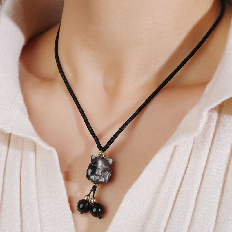 Collana con ciondolo di protezione a forma di volpe a nove code in ossidiana lucida d'argento naturale Buddha Stones