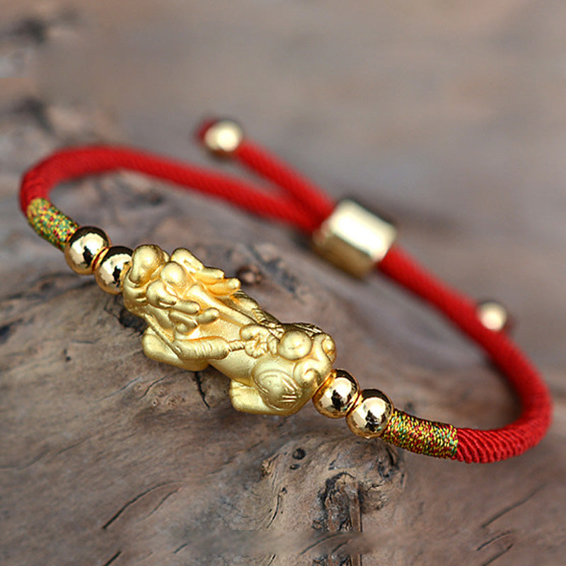 Braccialetto Buddha Stones PiXiu Luck Red String placcato oro 24K