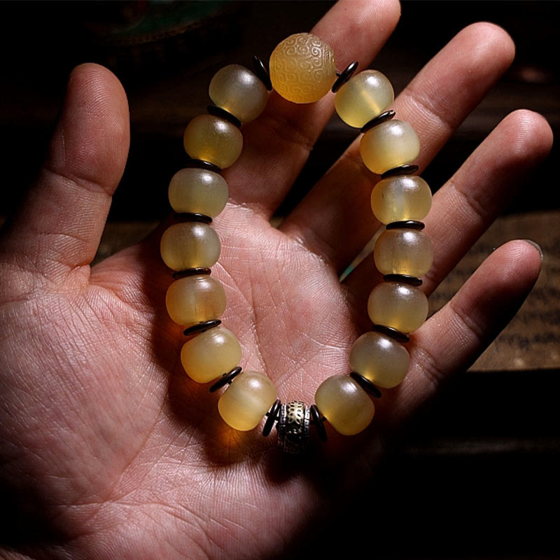 Braccialetto di auspicio Om Mani Padme Hum in corno di pecora tibetano fatto a mano con Buddha Stones