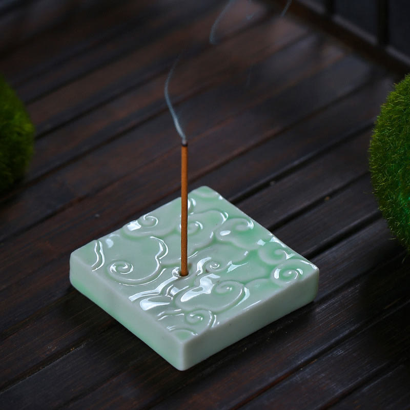 Buddha Stones Mini Nuvole di Buon Auspicio Design Bastoncino di Guarigione Ceramica Piccolo Bruciatore di Incenso Decorazione