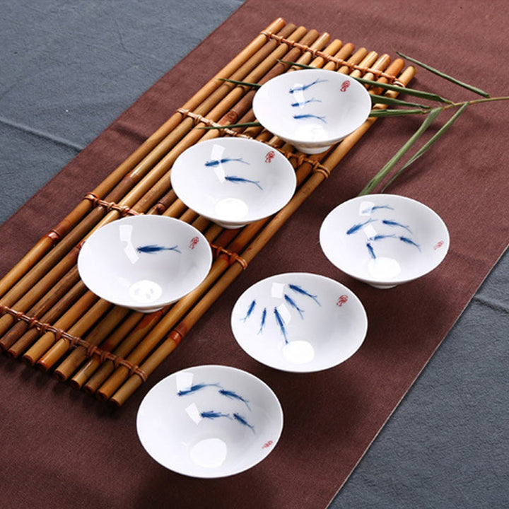 Buddha Stones Jingdezhen blu e bianco porcellana Koi Fish tazza da tè in ceramica Kung Fu tazze da tè