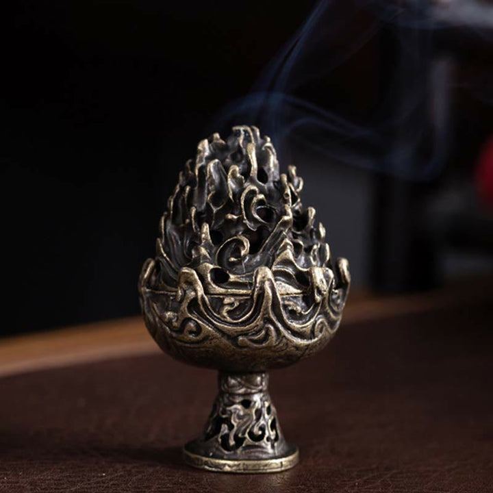 Bruciatore di incenso in lega di rame per meditazione con motivo a mini montagna tibetana