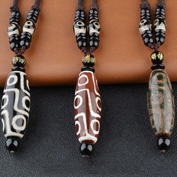 Collana di protezione della ricchezza con perline Dzi a nove occhi Buddha Stones