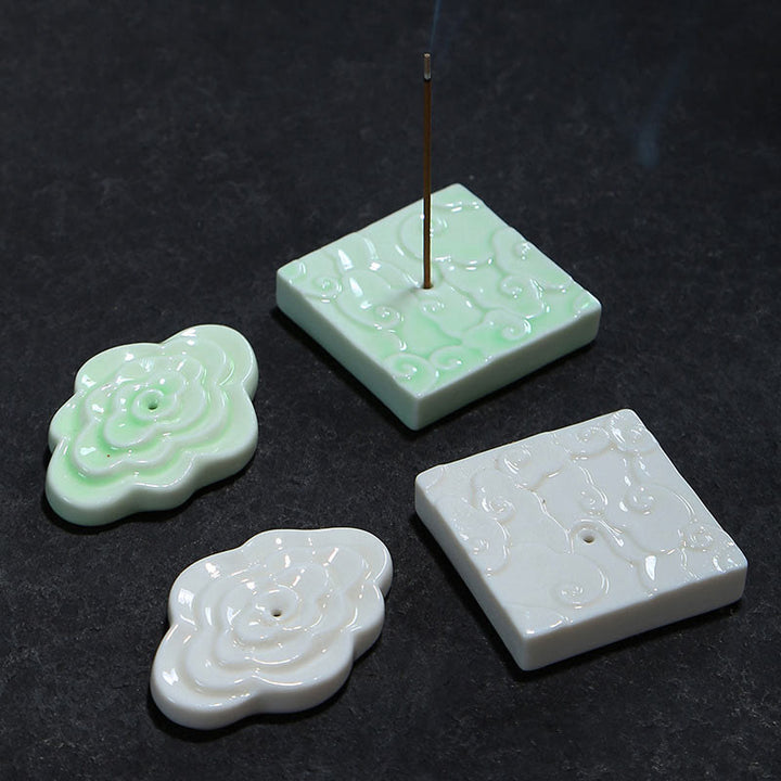 Buddha Stones Mini Nuvole di Buon Auspicio Design Bastoncino di Guarigione Ceramica Piccolo Bruciatore di Incenso Decorazione