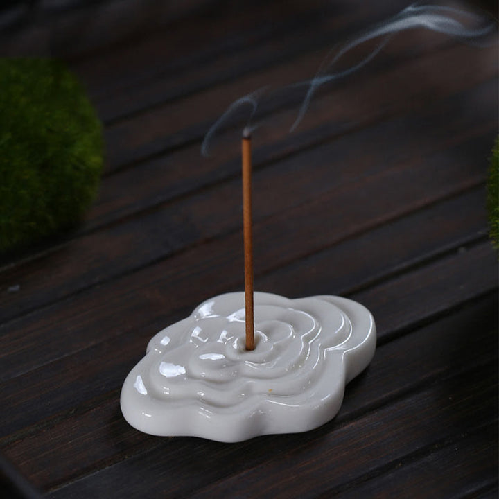 Buddha Stones Mini Nuvole di Buon Auspicio Design Bastoncino di Guarigione Ceramica Piccolo Bruciatore di Incenso Decorazione